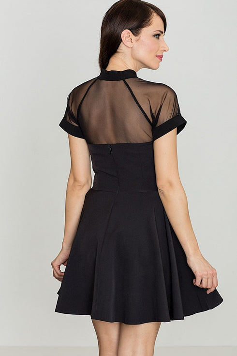 Short dress model 114300